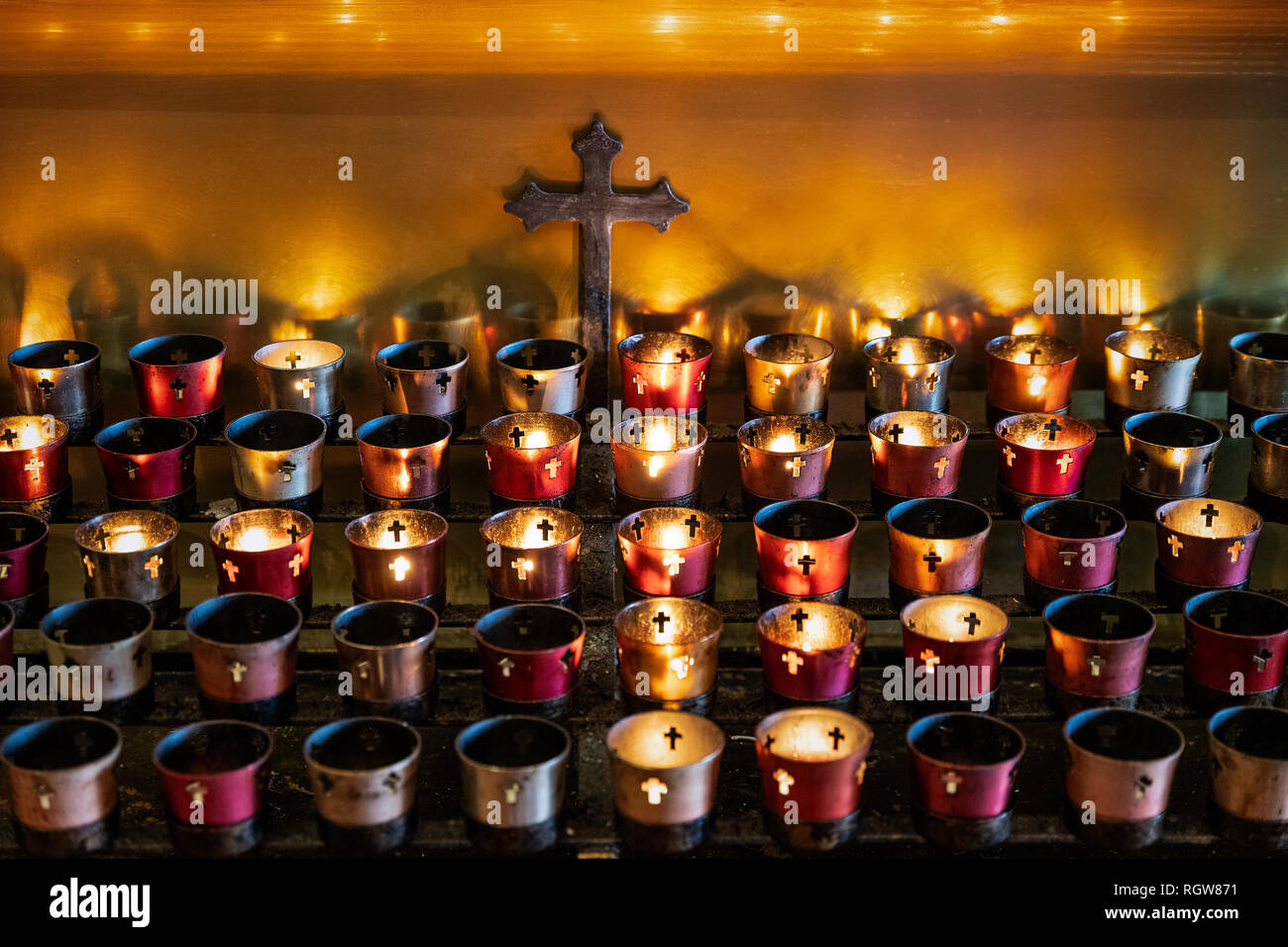 Catholic devotion hi-res stock photography and images - Alamy