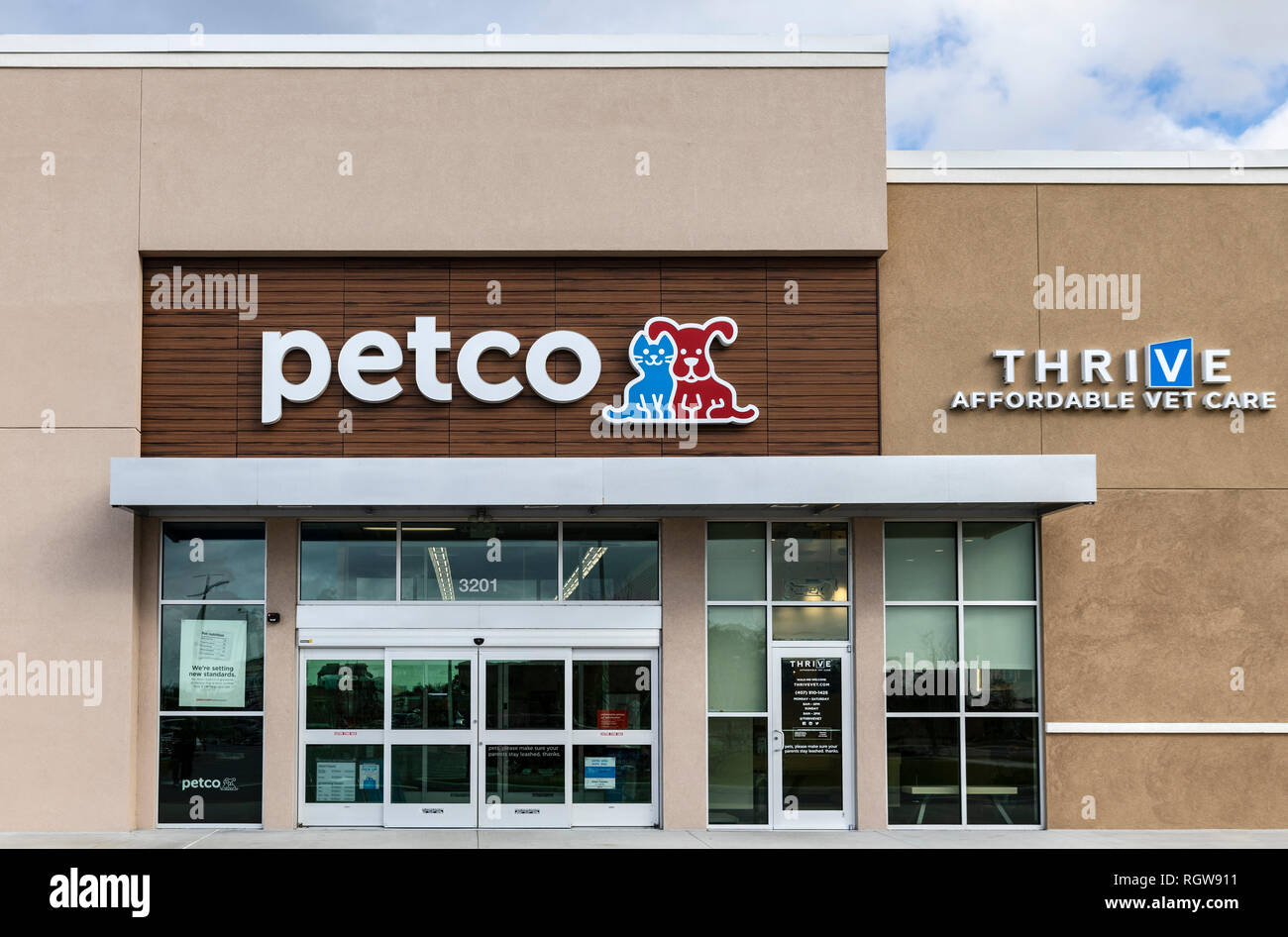 thrive affordable vet care petco