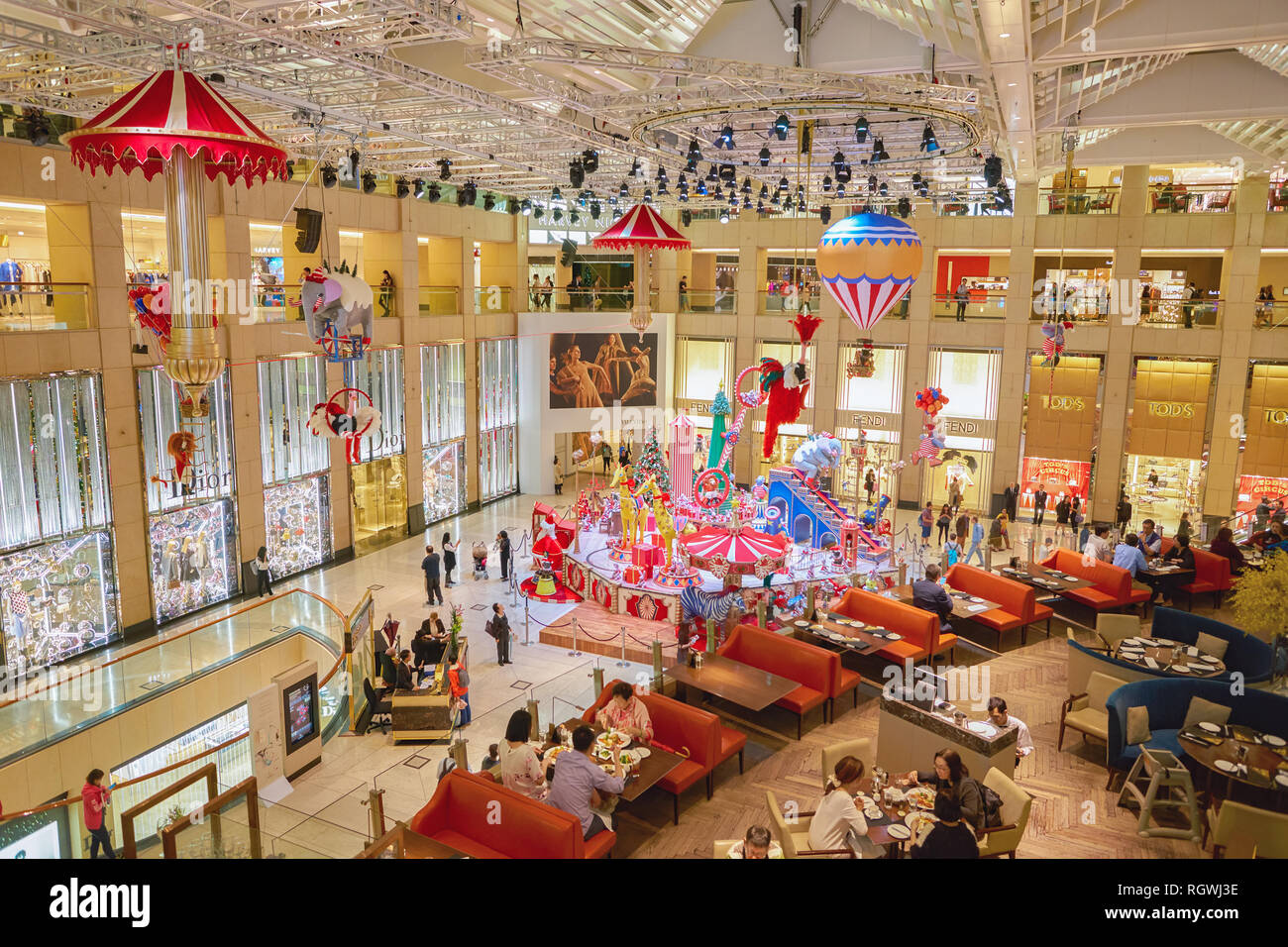 Hong Kong New Interior Restaurant High Resolution Stock Photography and ...