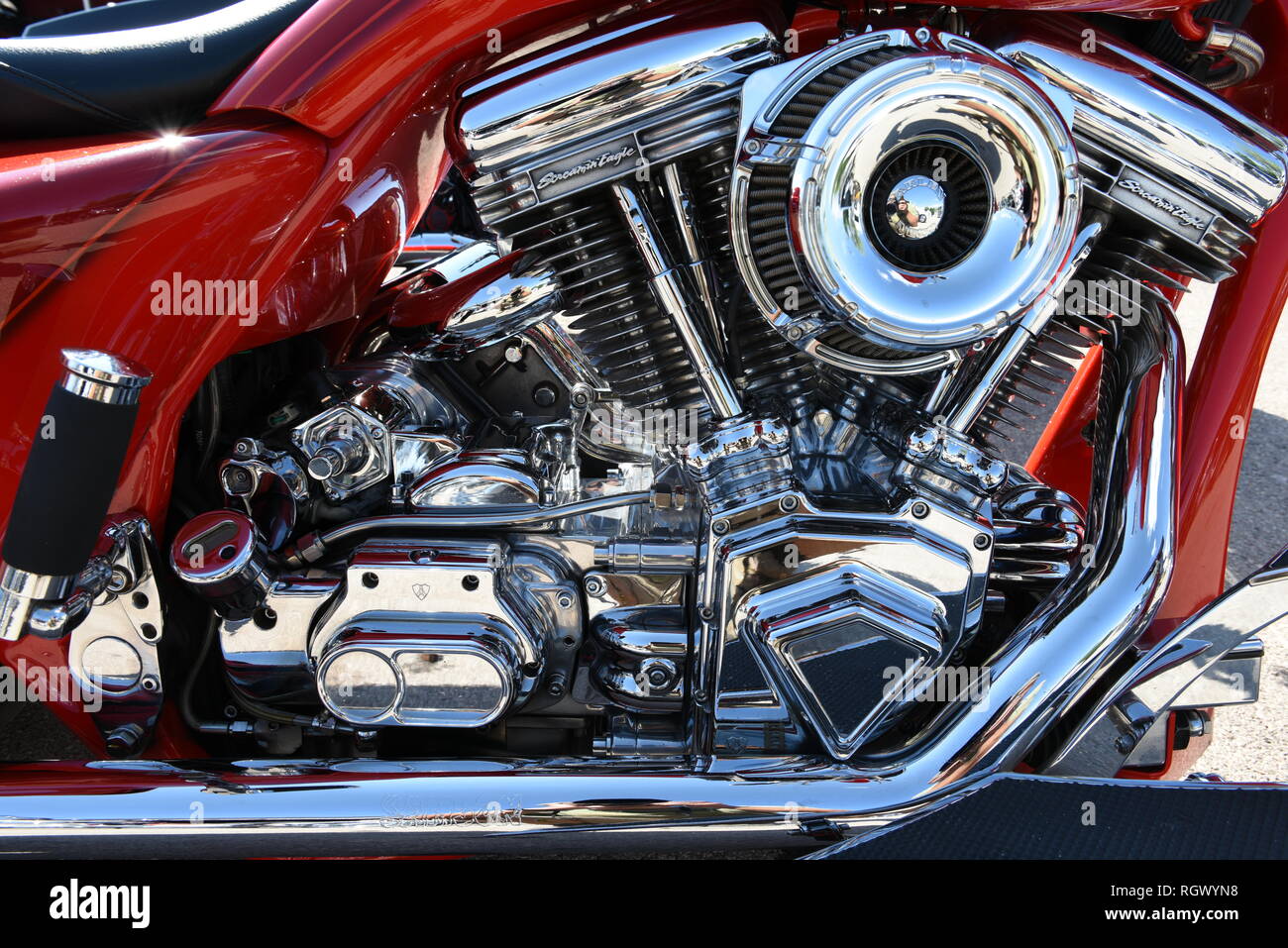 harley davidson screamin eagle engine