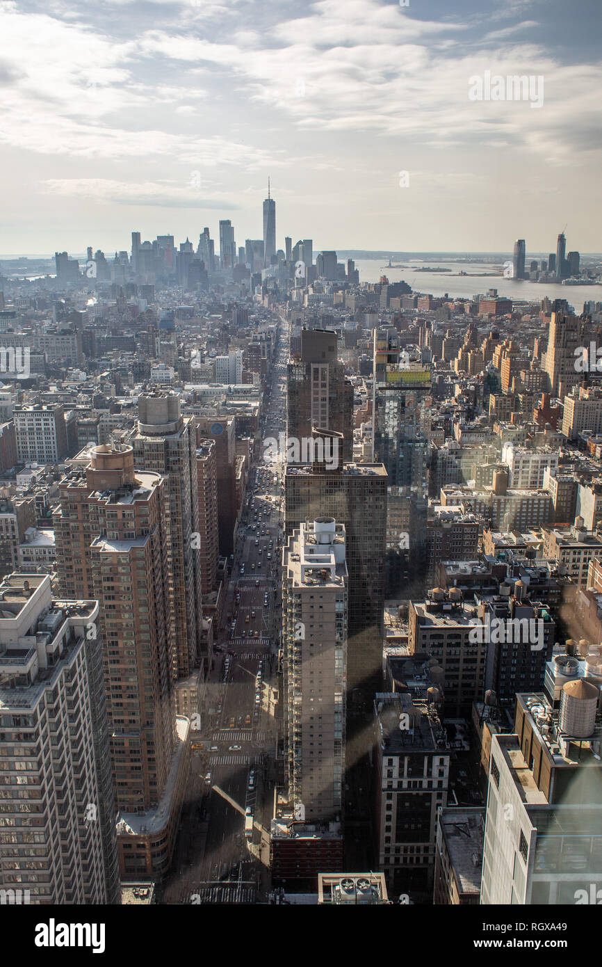 High rises in midtown manhattan hi-res stock photography and images - Alamy