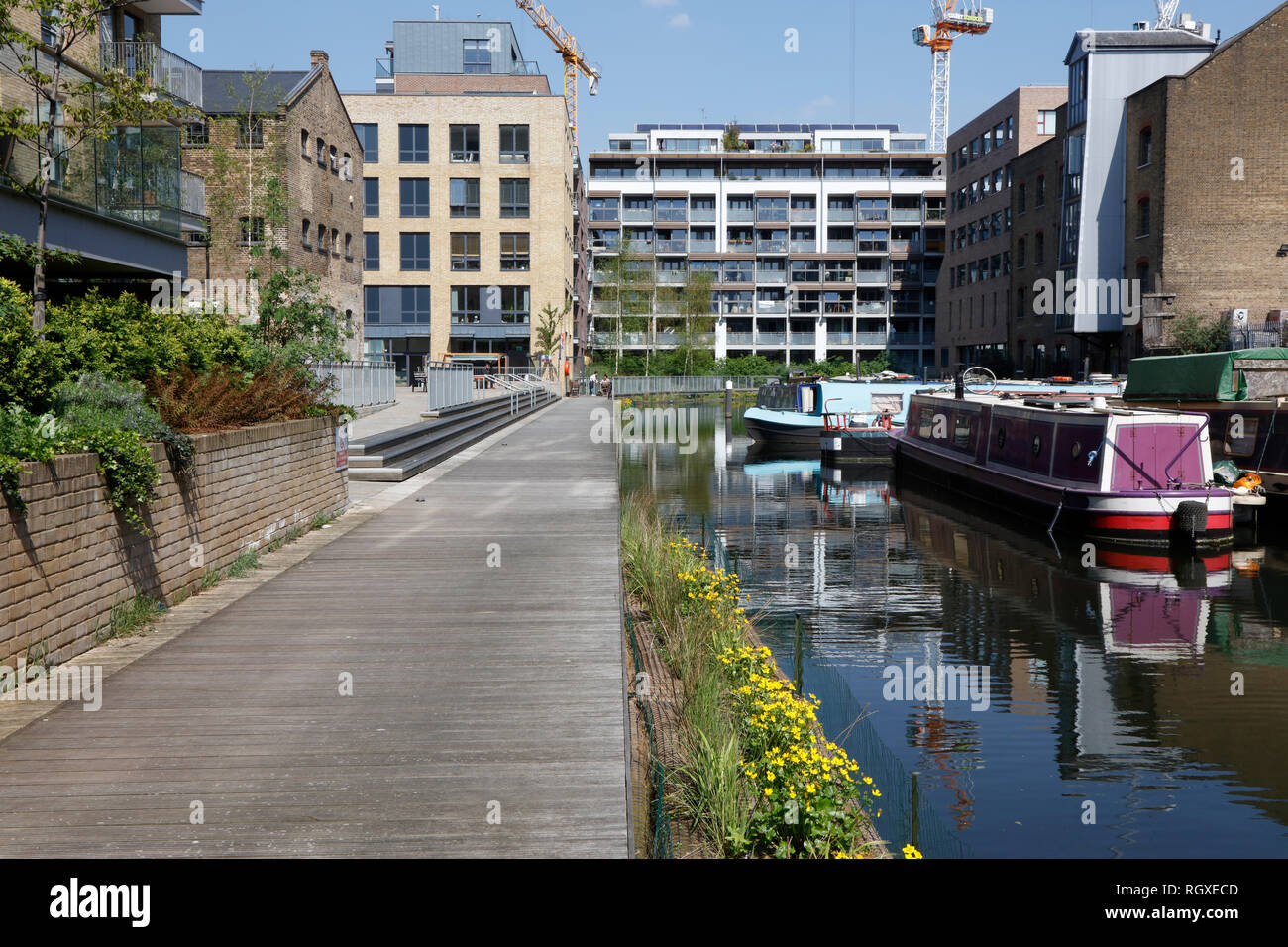 Kingsland Basin, Haggerston, London, UK Stock Photo