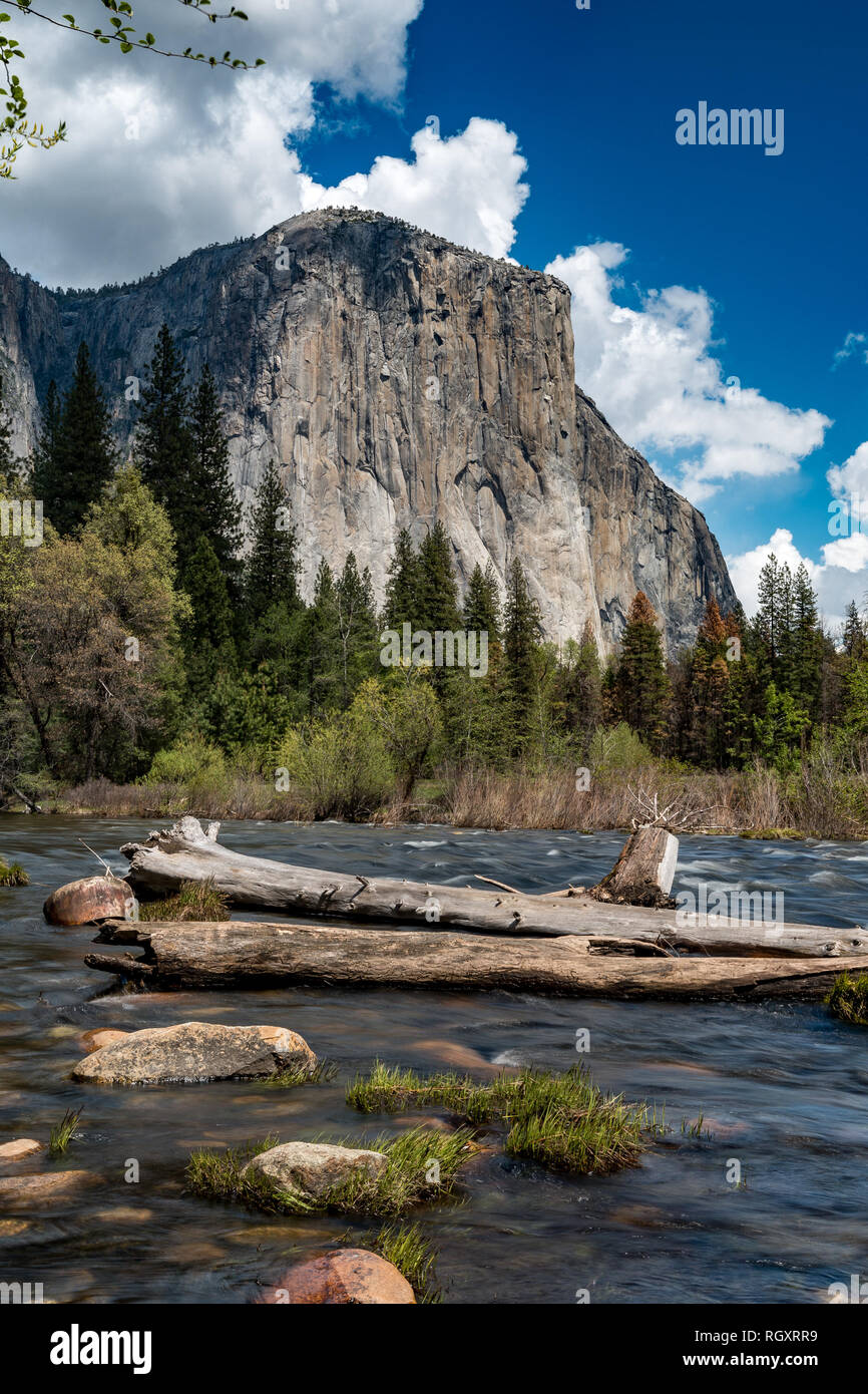 Yosemite 042816-5 Gates of the Valley Stock Photo - Alamy