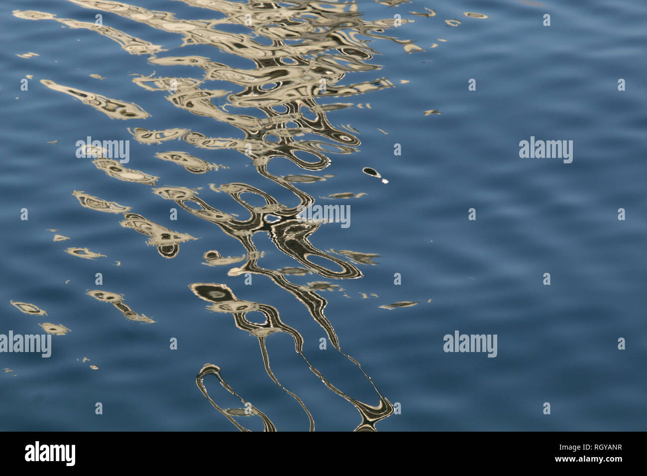 Light reflect hi-res stock photography and images - Alamy