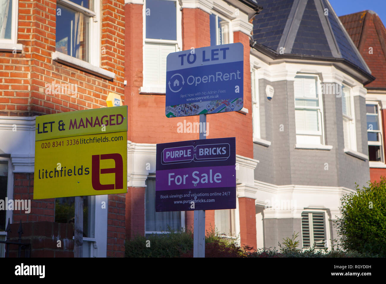 Bay window edwardian house hires stock photography and images Alamy