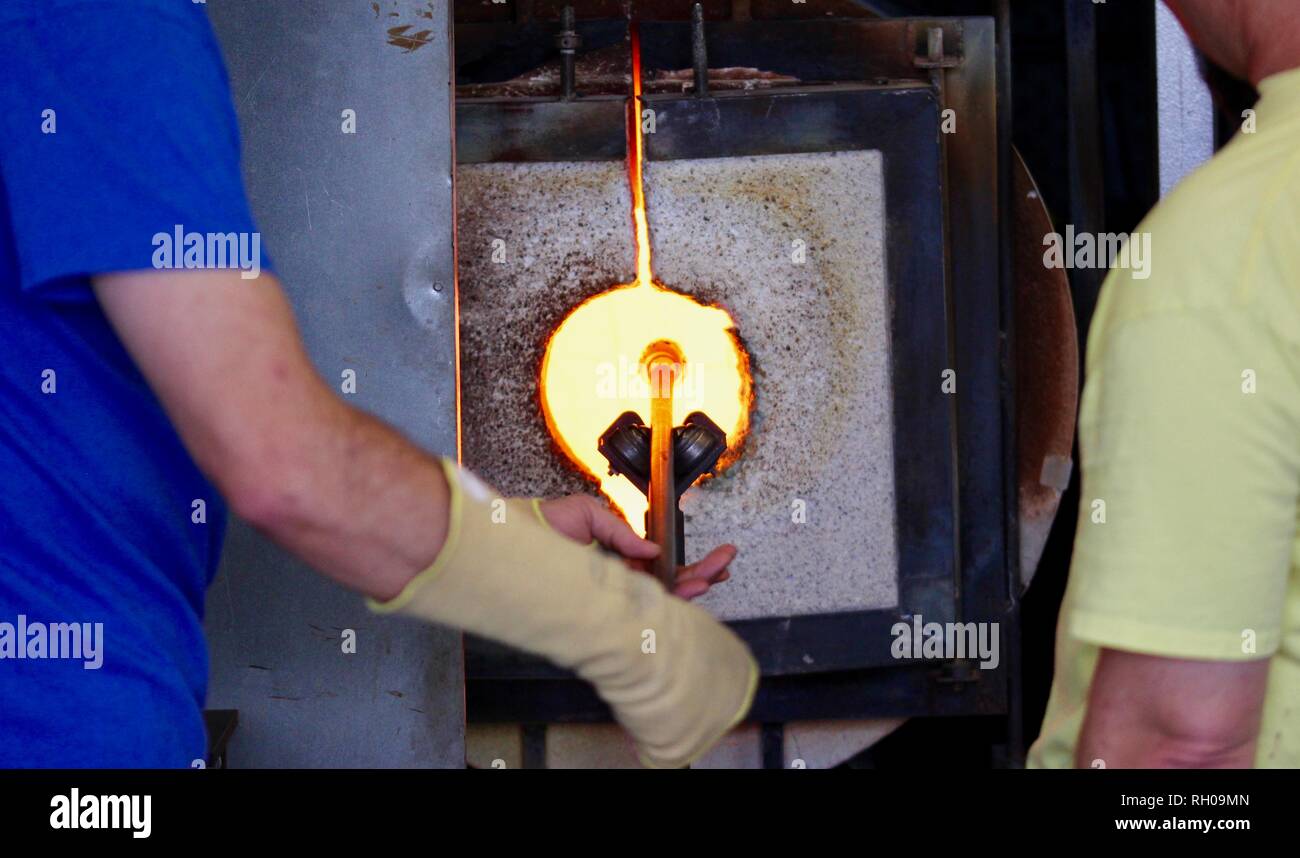 Glass blowing equipment hi-res stock photography and images - Page 5 - Alamy