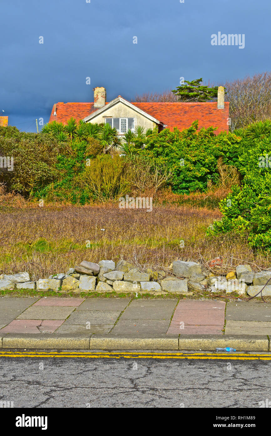 Mystery house in Porthcawl. Building is in rundown condition but