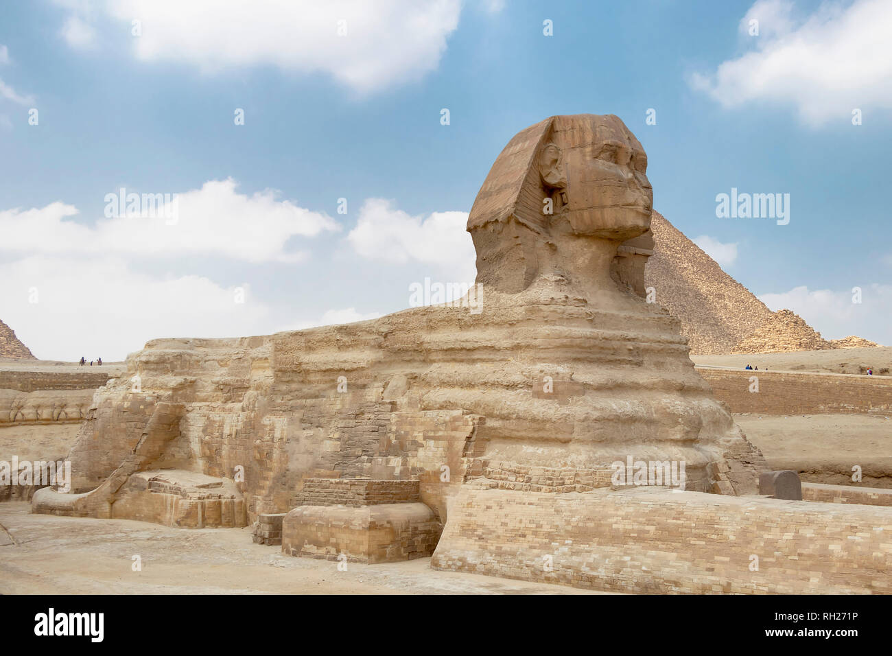The Sphinx in Giza pyramid complex Stock Photo - Alamy