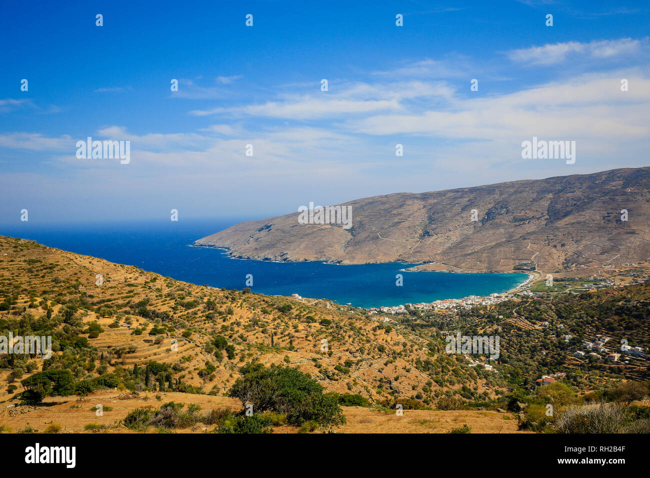 Ormos Korthiou, Andros Island, Cyclades, Greece - coastal landscape with the fishing village of Ormos Korthiou.  Ormos Korthiou, Insel Andros, Kyklade Stock Photo