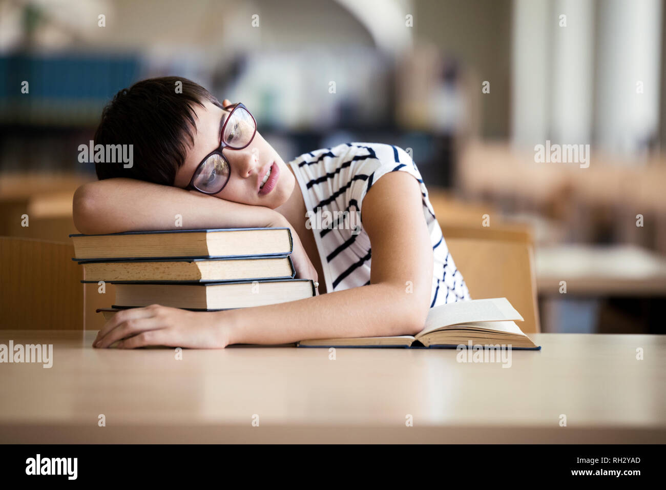 Sleeping glasses for students sale