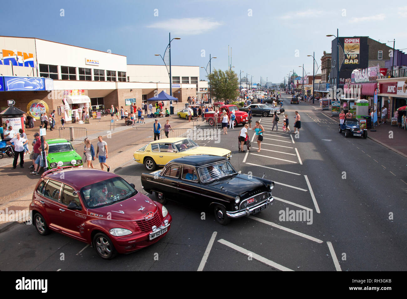 Classic motors on display on Great Yarmouth's Marine Parade Stock Photo