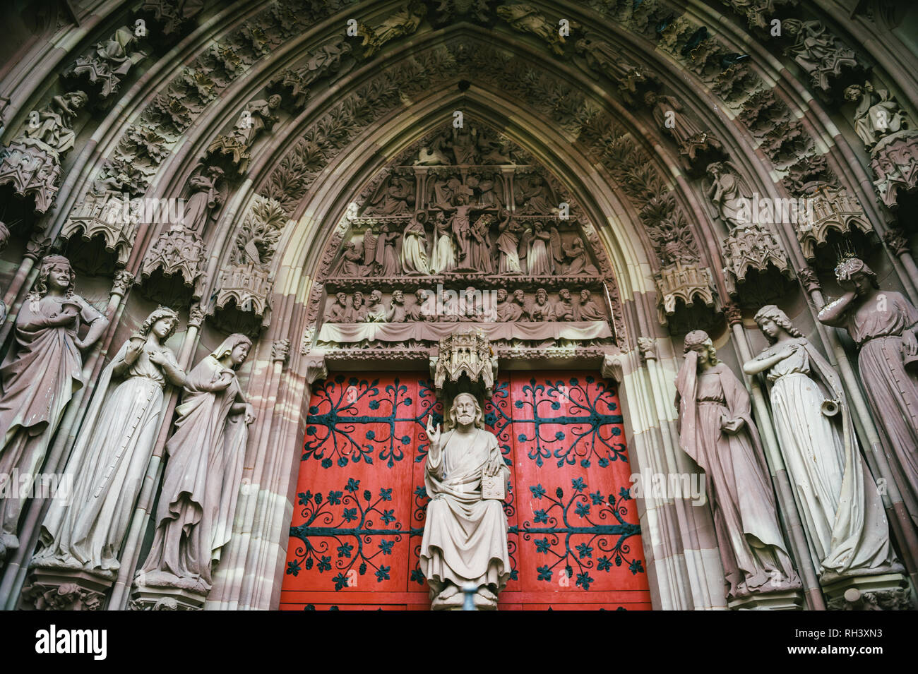 Majestic jamb statues entrance of NotreDame Cathedral of Strasbourg