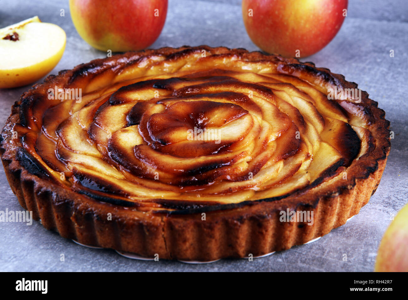 Page 12 Tarte Tatin High Resolution Stock Photography And Images Alamy