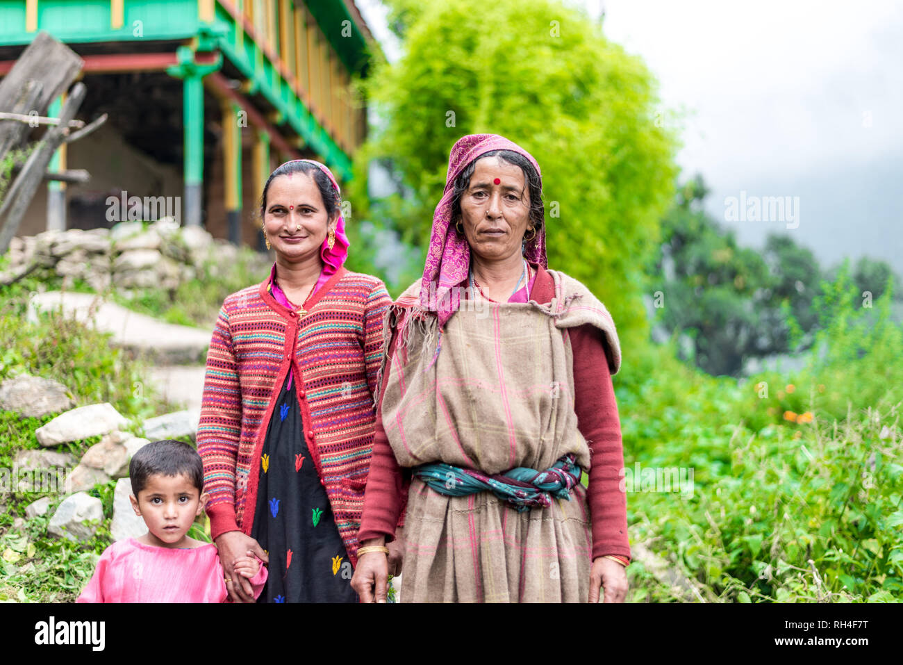 Local people manali himachal pradesh hi-res stock photography and ...