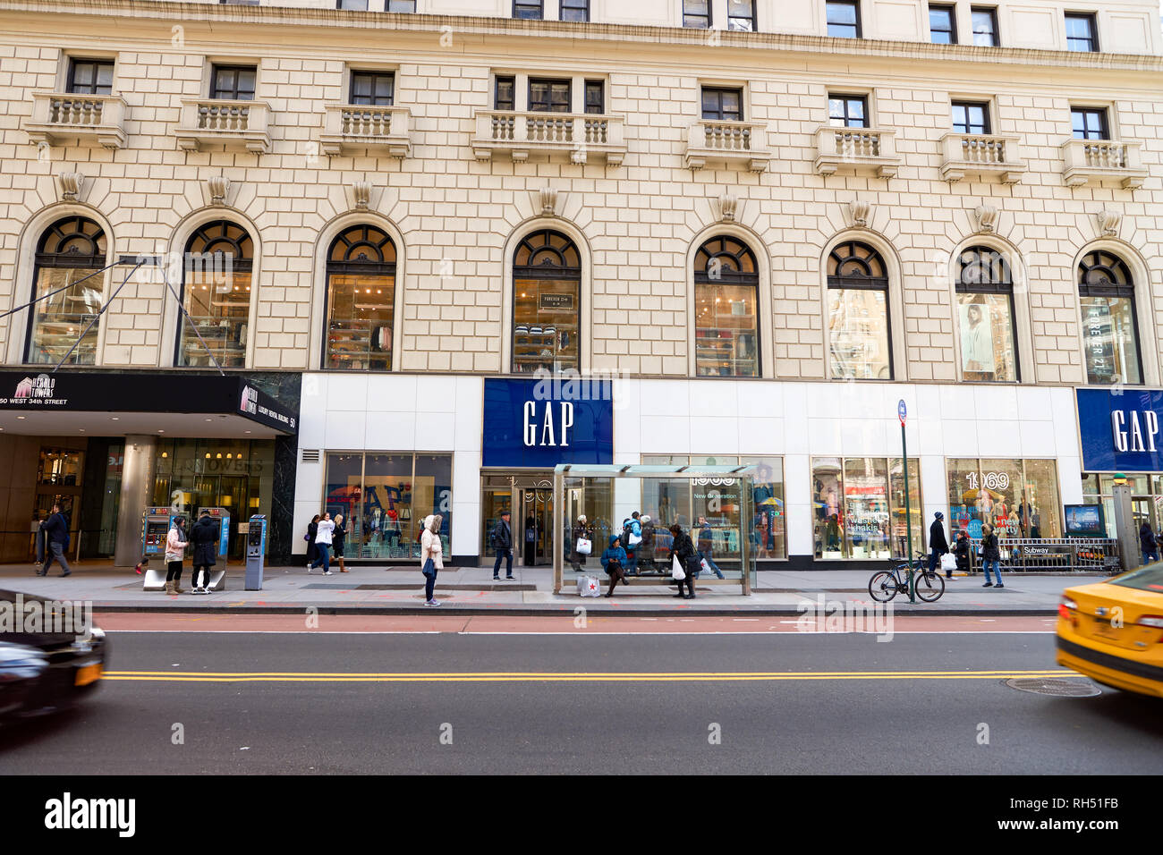 gap 34th street phone number