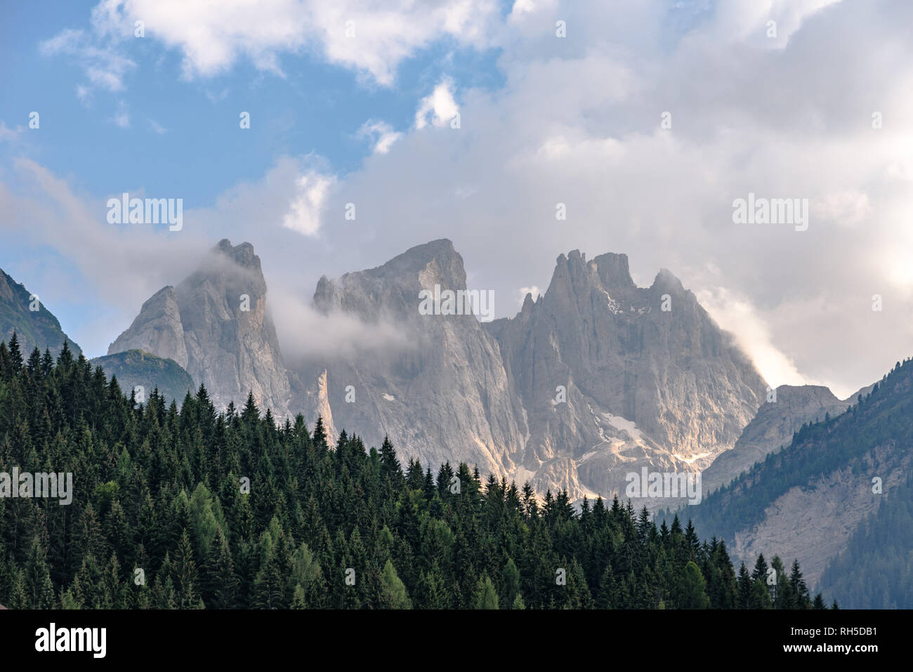 The peaks of the Pala Group in the Dolomites as seen from Falcade Stock Photo