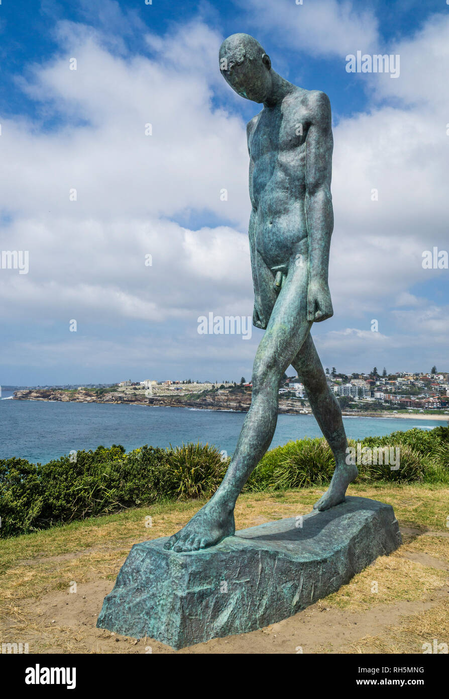 Sculpture by the Sea 2018, annual exhibition on the coastal walk between Bondi and Tamarama Beach, Sydney, New South Wales, Australia. Bronze sculptur Stock Photo