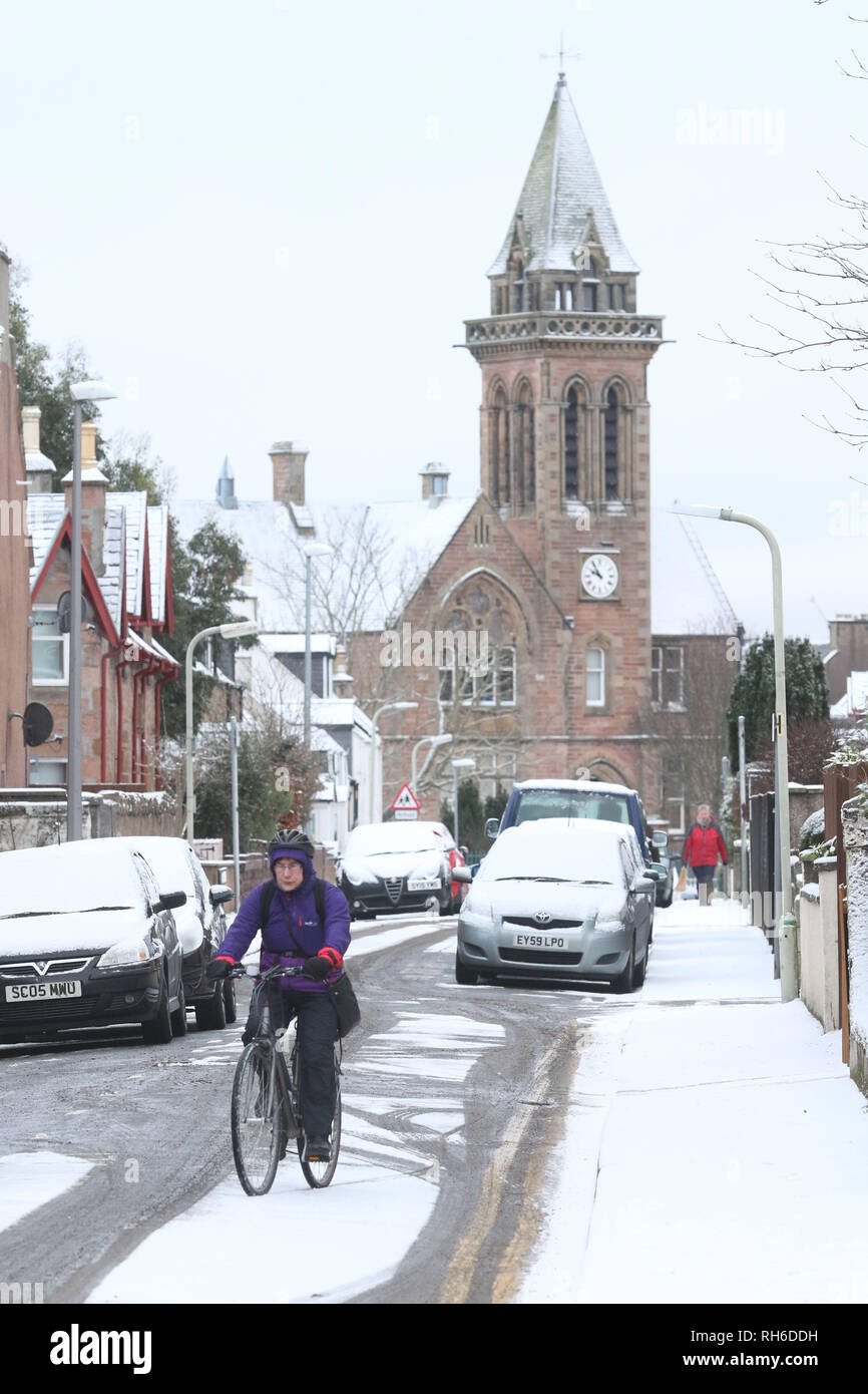 Inverness, Scotland, UK. 1 February 2019: A cyclist in the Crown area of Inverness. Picture: Andrew Smith Credit: Andrew Smith/Alamy Live News Stock Photo