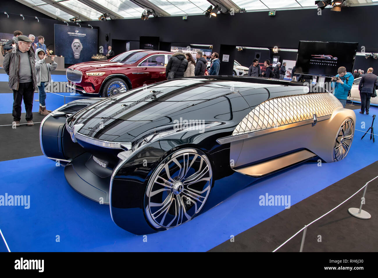 Paris, France. 31st Jan, 2019. Grand Prix Creativ' Experience: Renault EZ-Ultimo - The International Automobile Festival brings together in Paris the most beautiful concept cars made by car manufacturers, from January 30 to February 3, 2019. Credit: Bernard Menigault/Alamy Live News Stock Photo