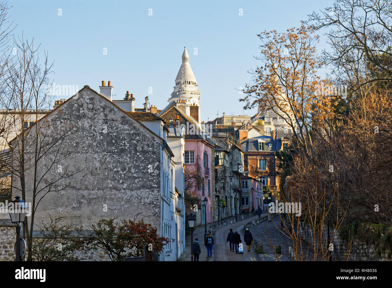 Rue de l'Abreuvoir, Typical street of Montmartre Paris, FWI Stock Photo Alamy