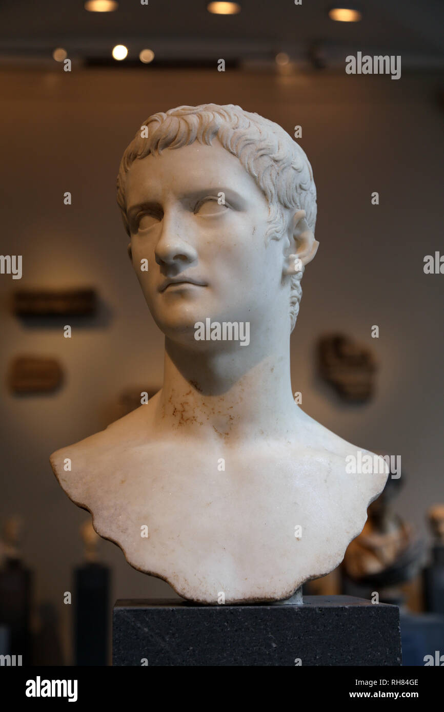 Portrait of emperor Caligula (12-41 AD). Marble. Julio-Claudian dynasty. Metropolitan Museum of Art,  Ny, USA Stock Photo