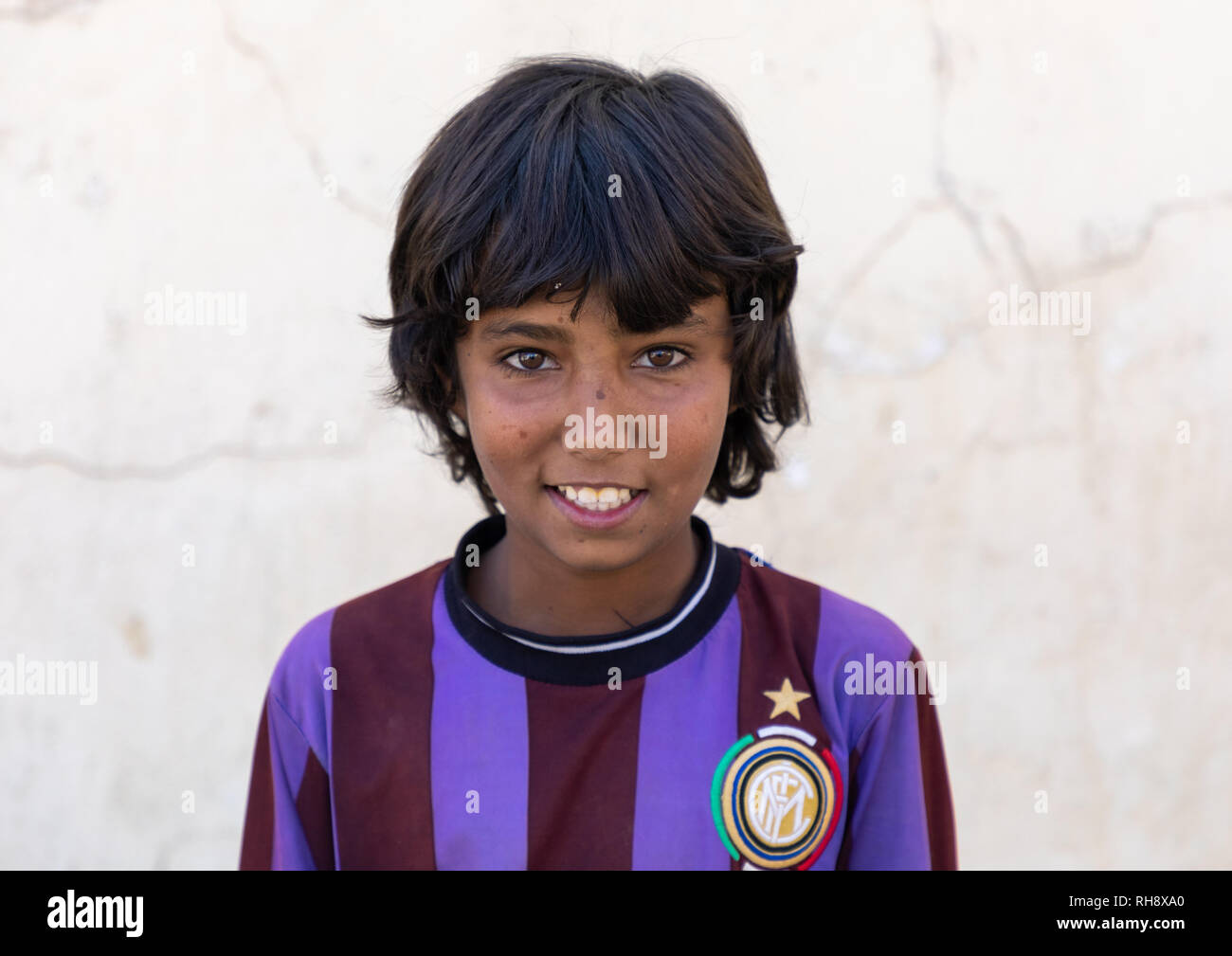 Middle east boy sport hi-res stock photography and images - Alamy