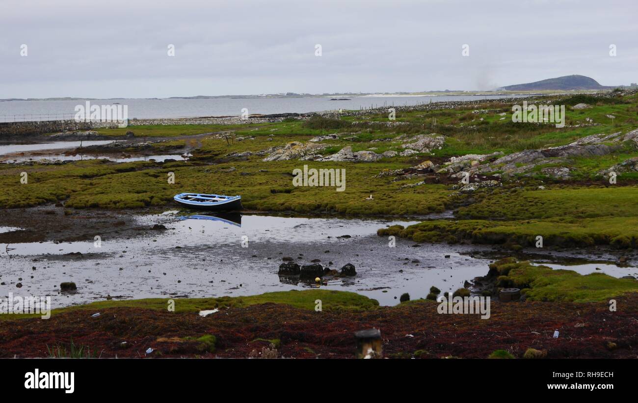 Seascape in connemara hi-res stock photography and images - Alamy