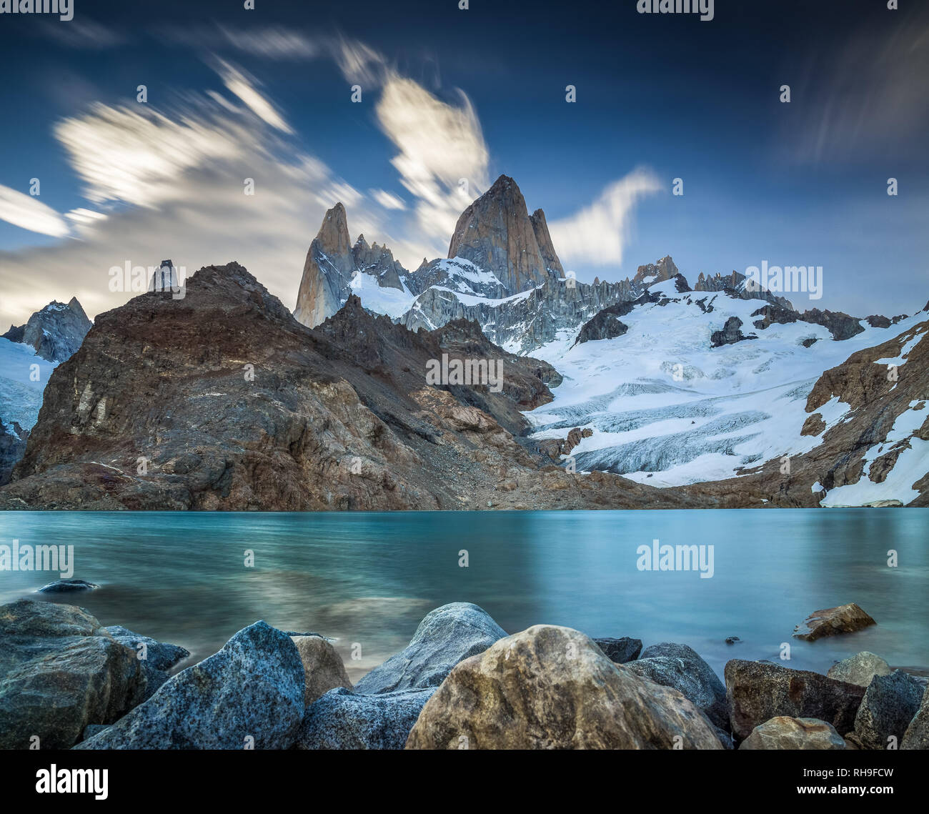 a long exposure picture in the last rays of light at Laguna de Los Tres with iconic Mount Fitz Roy Stock Photo