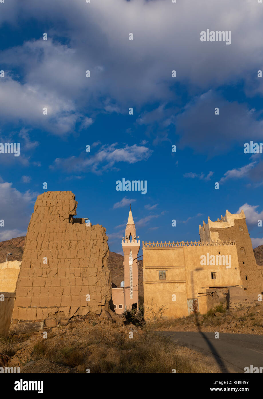 Mosque in an old village of traditional mud houses, Asir province, Ahad ...