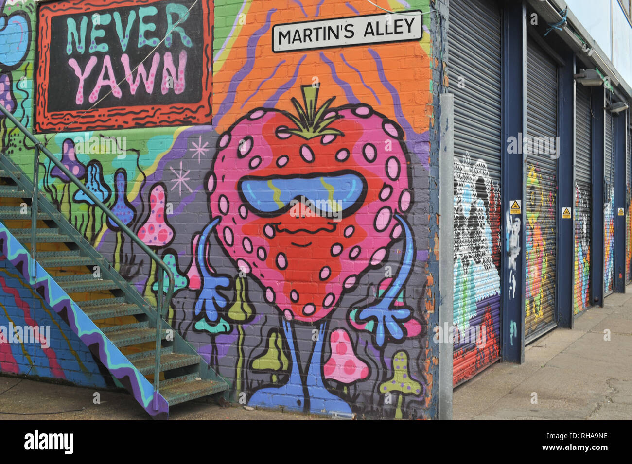 strawberry street art Stock Photo Alamy