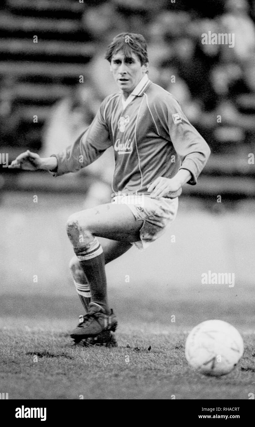 GERRY DALY  BIRMINGHAM CITY FC      08 February 1985  E5G5      WARNING! This Photograph May Only Be Used For Newspaper And/Or Magazine Editorial Purposes. May Not Be Used For Publications Involving 1 player, 1 Club Or 1 Competition  Without Written Authorisation From Football DataCo Ltd. For Any Queries, Please Contact Football DataCo Ltd on +44 (0) 207 864 9121 Stock Photo