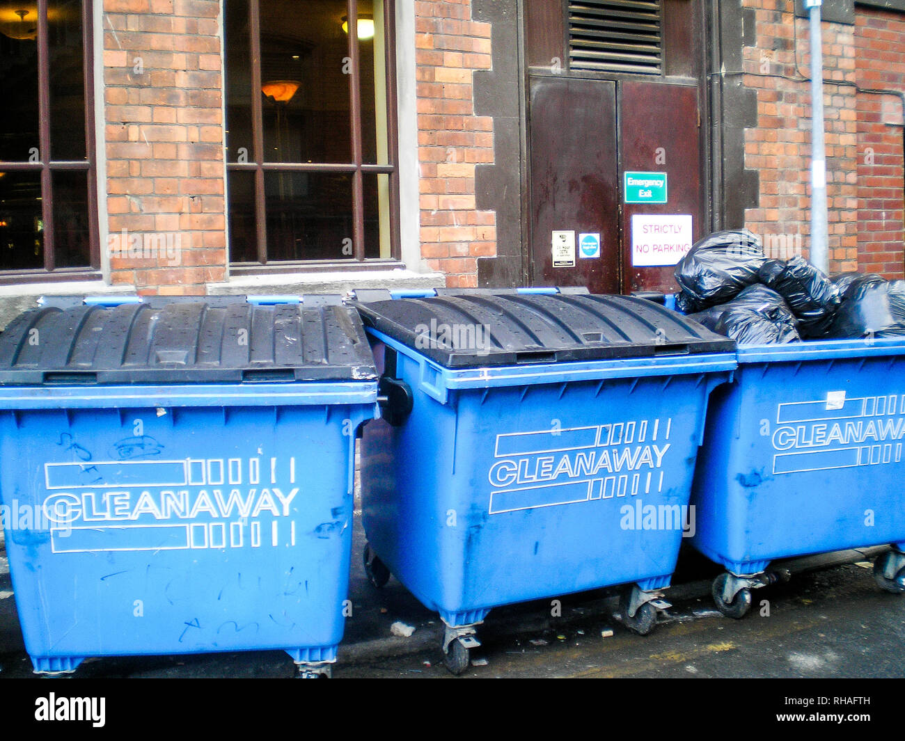 Cleanaway hires stock photography and images Alamy