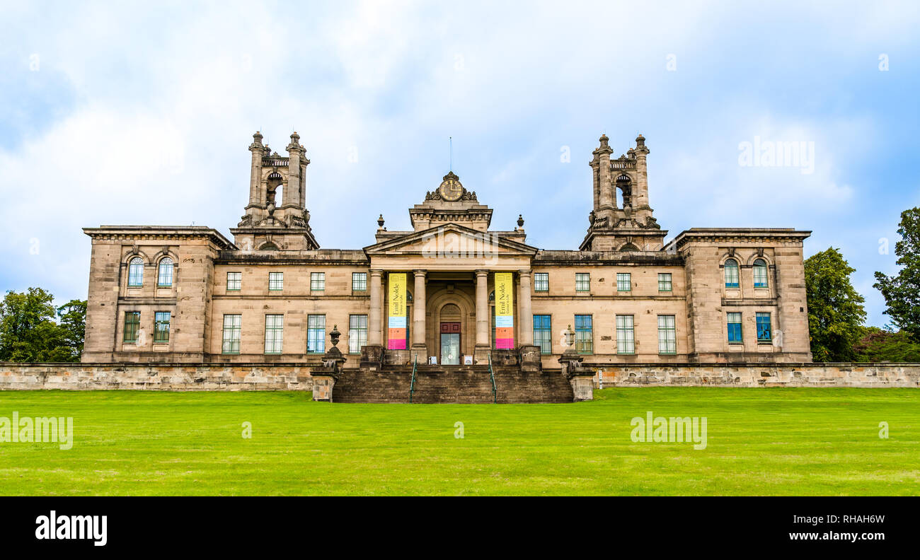 Art gallery edinburgh museum of modern art hires stock photography and images Alamy Art gallery edinburgh museum of modern art hires stock photography and images Alamy