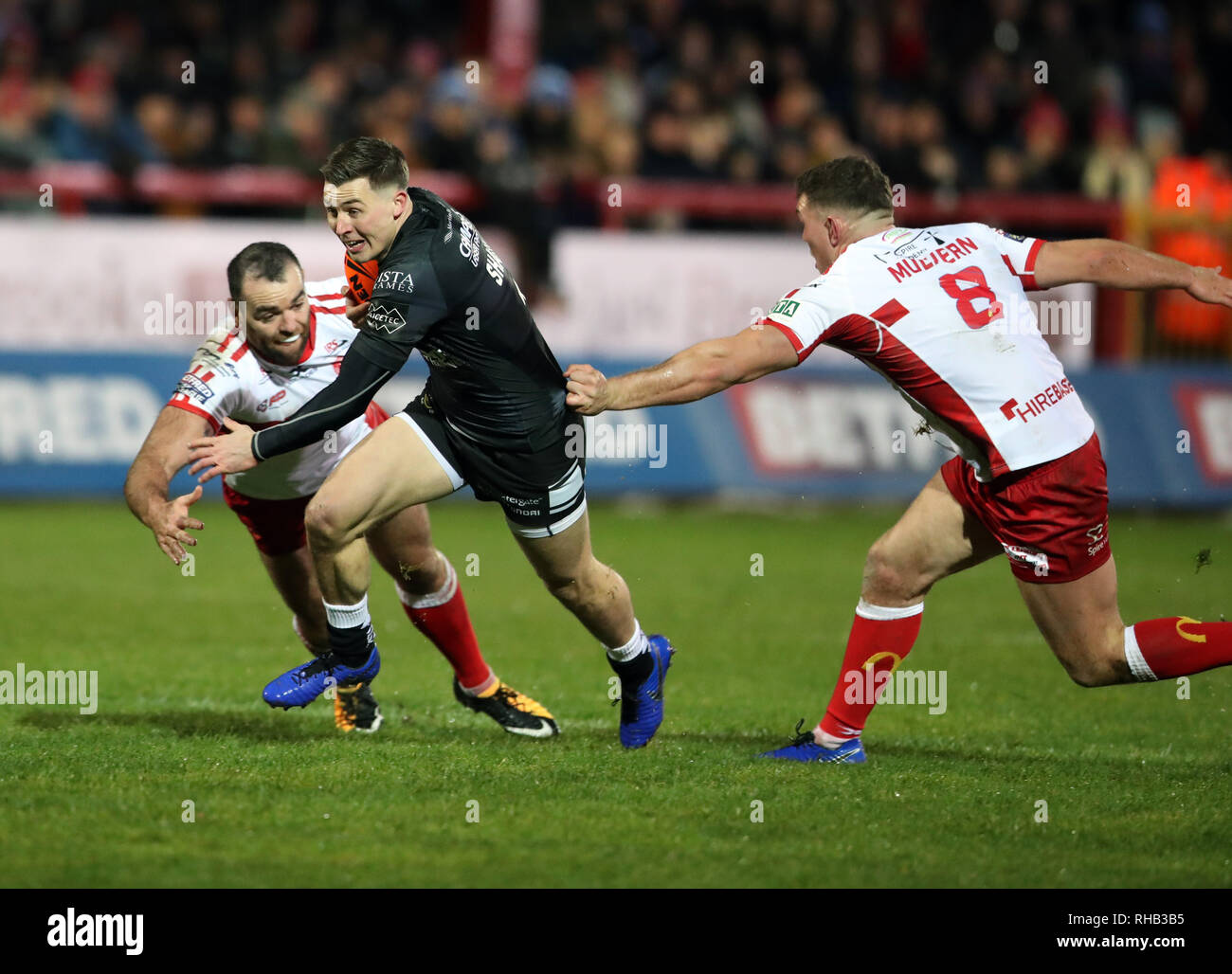 Hull FC's Jamie Shaul breaks the the Hull KR defence during the Betfred Super League match at Craven Park, Hull. Stock Photo