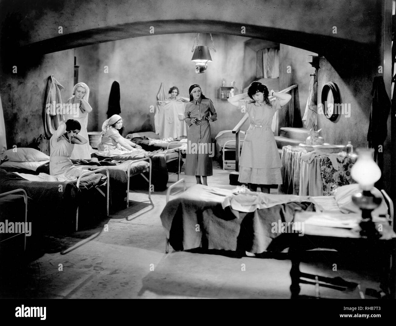 Anita Page, June Walker, ZaSu Pitts, Hedda Hopper, Marie Prevost, on-set of the Film, 'War Nurse', MGM, 1930 Stock Photo