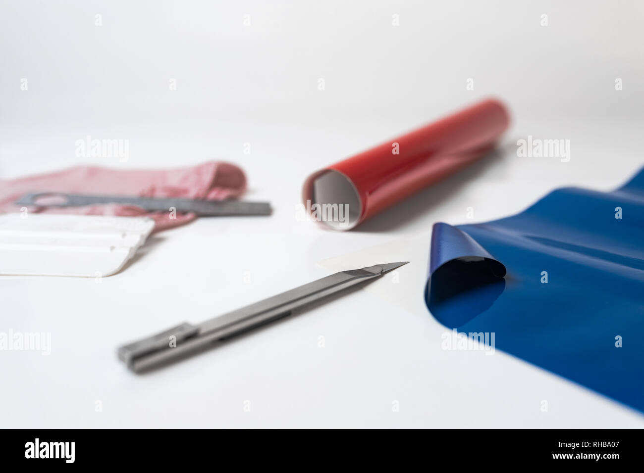 Car Wrapping cutting vinyl film Stock Photo Alamy