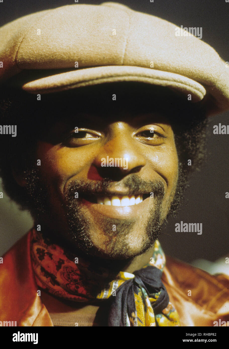 THE REAL THING British Soul group with  Chris Amoo in 1976 Stock Photo