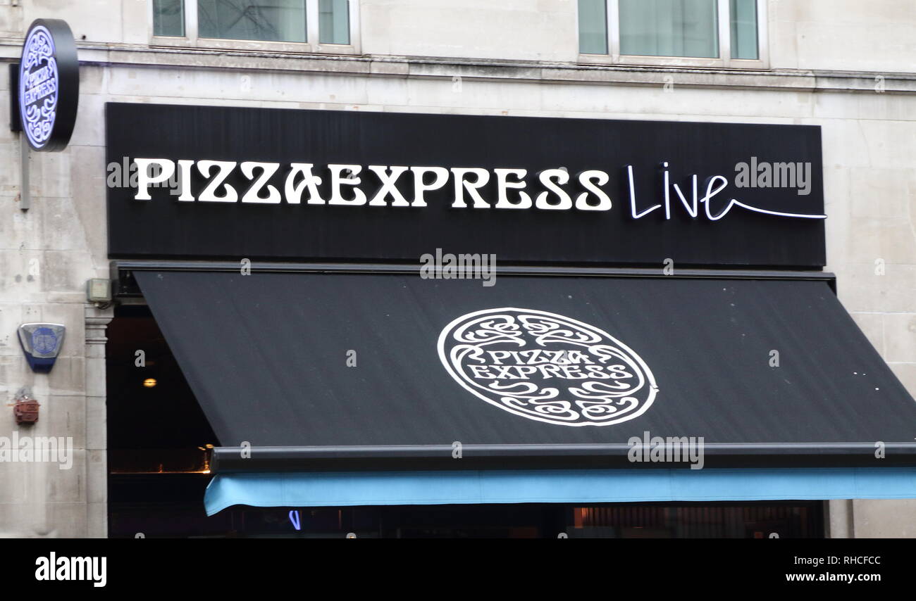 Pizza Express Logo Stock Photos & Pizza Express Logo Stock Images Alamy