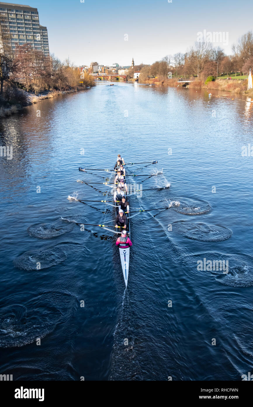 Glasgow, Scotland, UK. 2nd February, 2019. UK Weather. Rowers on a calm River Clyde on a cold, sunny day. Credit: Skully/Alamy Live News Stock Photo