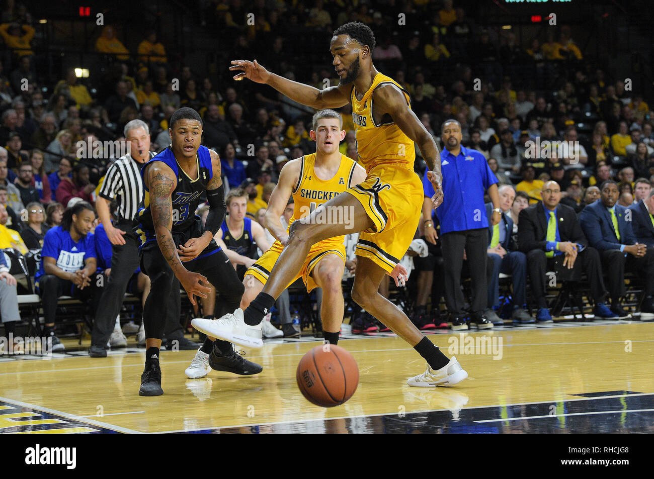 RH: Shockers Turn to Detail Work - Wichita State Athletics