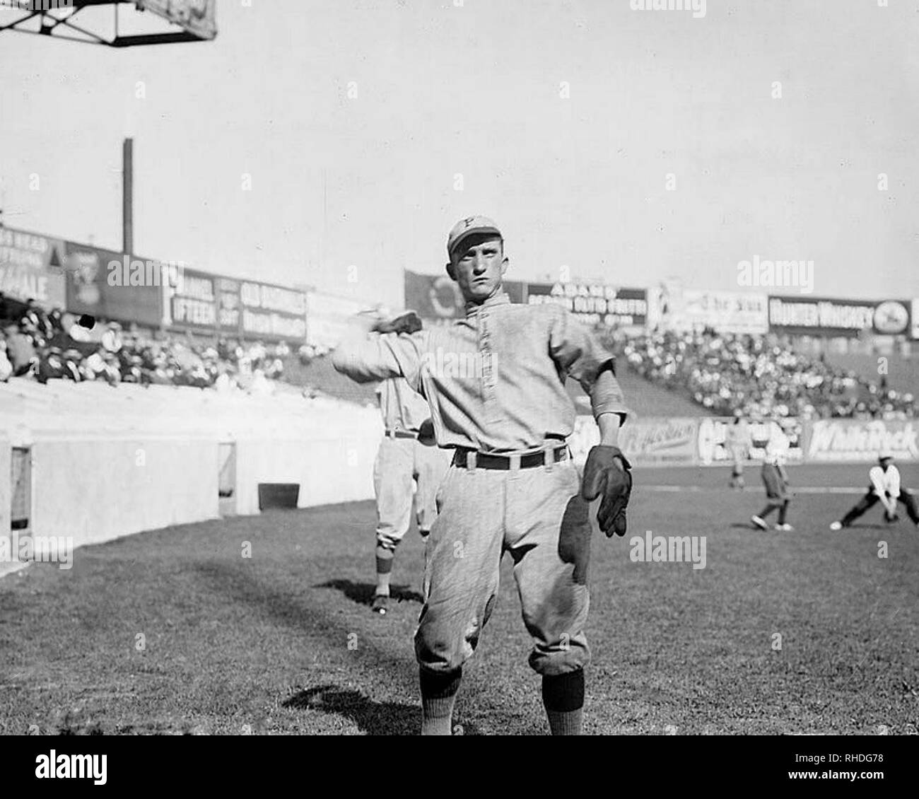 Bob Fisher & George Cutshaw, Brooklyn Trolley Dodgers, at the Polo Grounds,  New York 1912 Stock Photo - Alamy