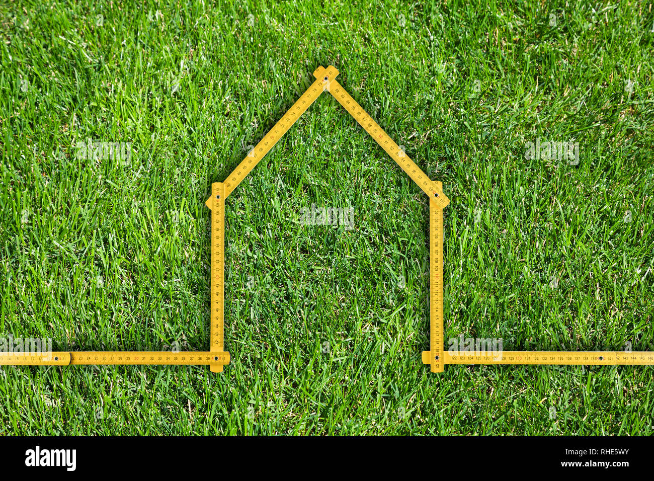 Meter stick hires stock photography and images Alamy