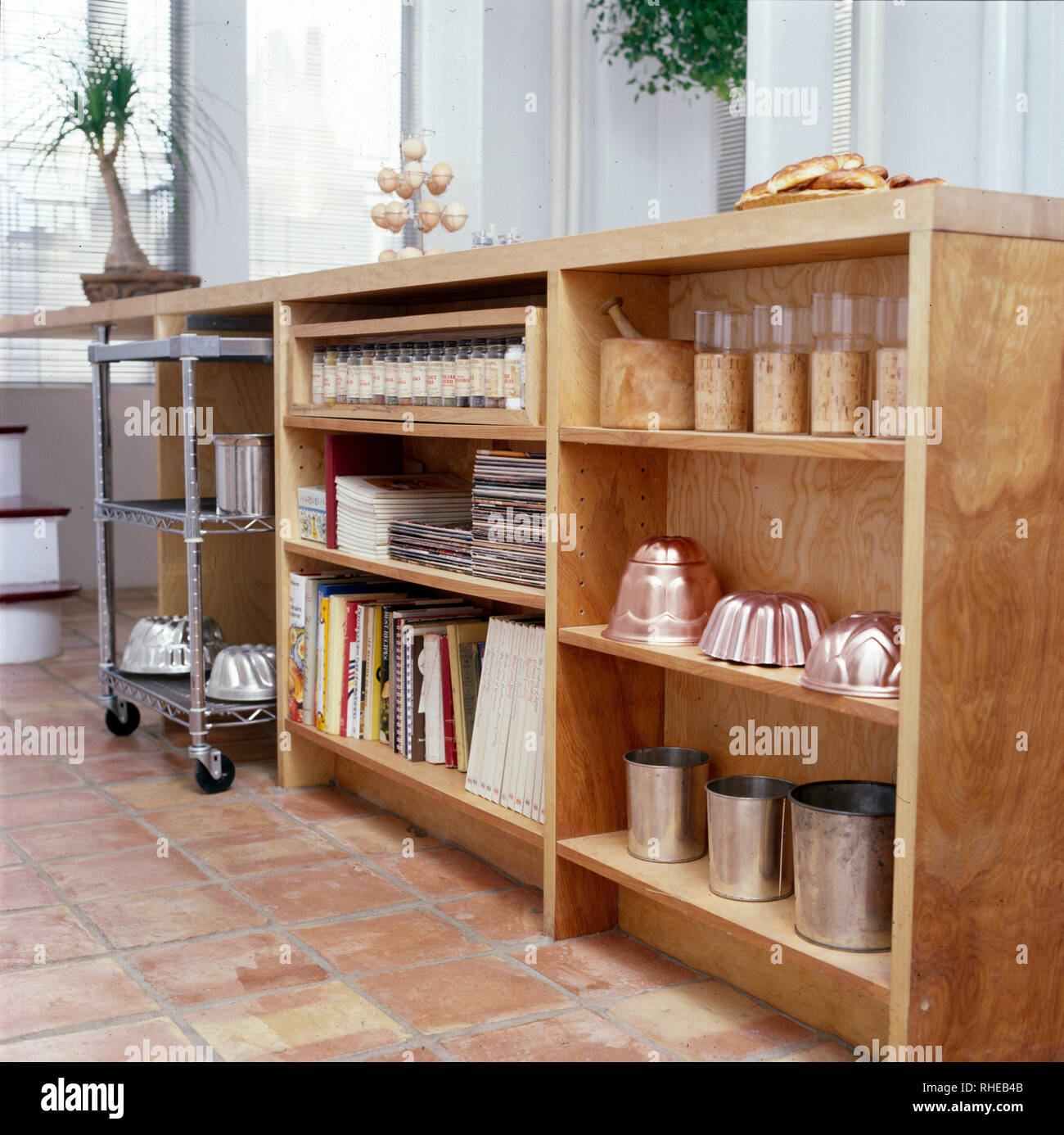 1980s interior hi hi-res stock photography and images - Alamy