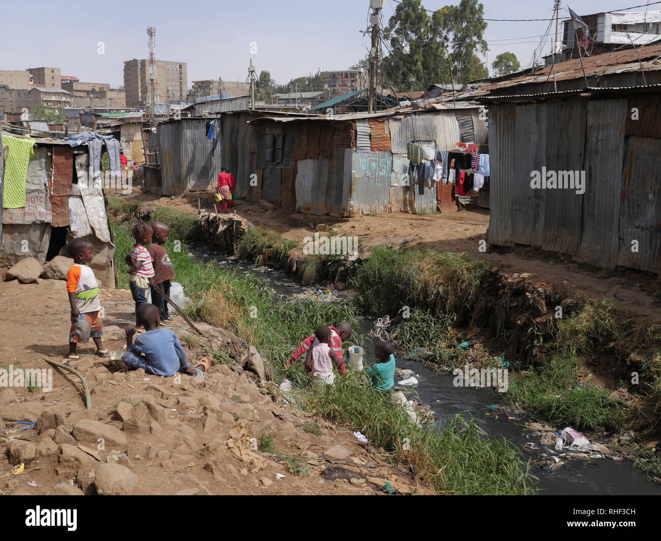 KENYA - photo by Sean Sprague Walking through the slums of Mathare ...