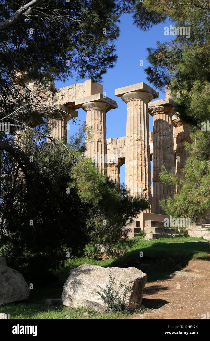 Selinunte sicily temples hi-res stock photography and images - Alamy