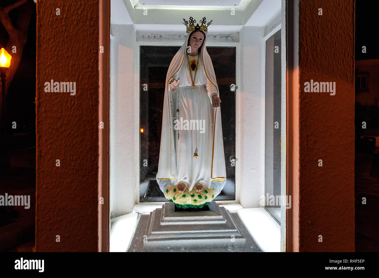 Statue of holy Lady, religion Stock Photo Alamy