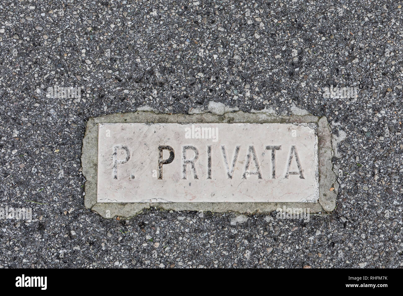 Proprietà privata (Private property) sign on asphalt Stock Photo