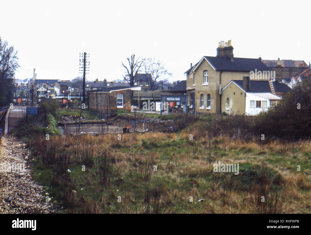 Merton Park Station Stock Photo Alamy