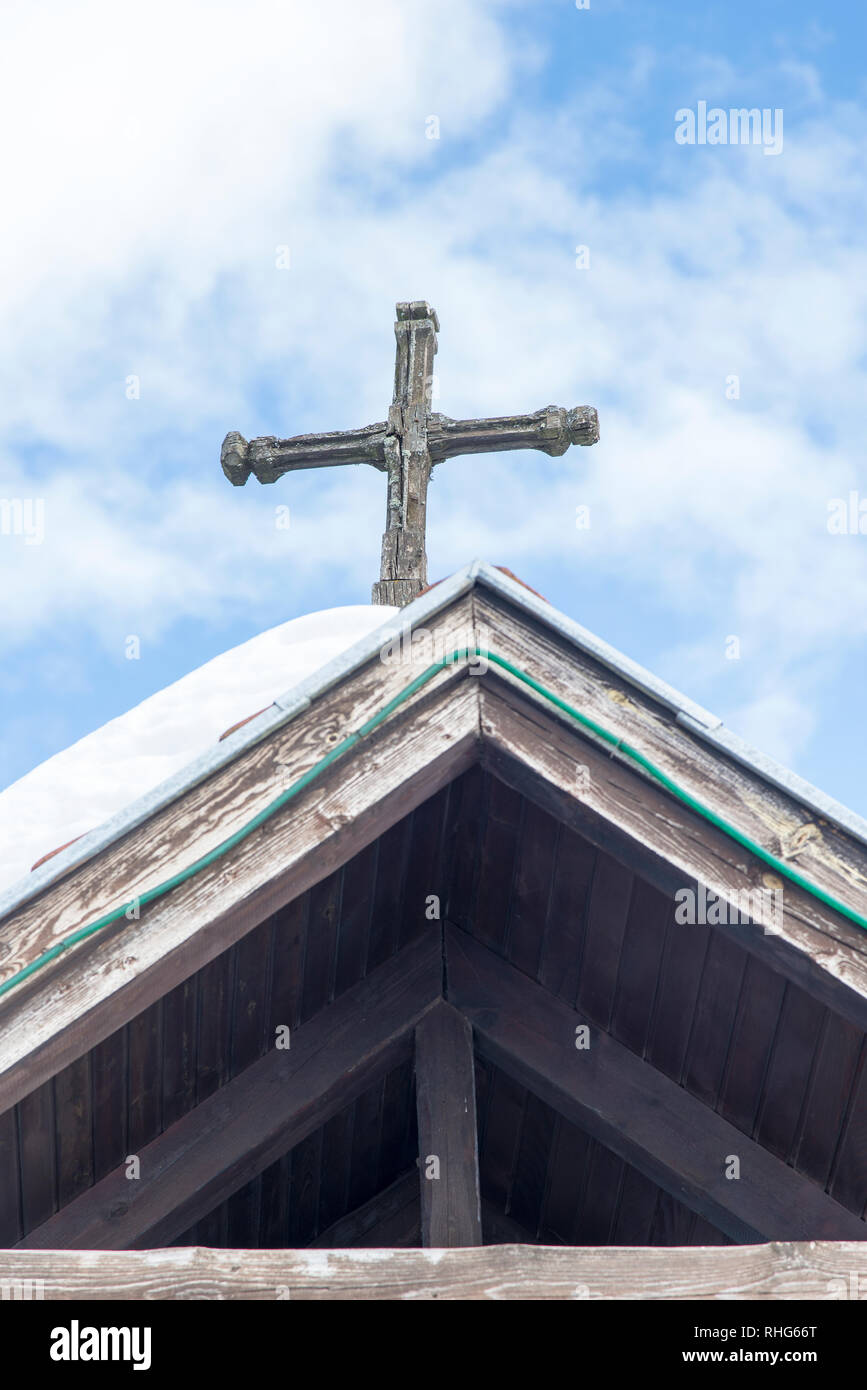 Cross on the roof Stock Photo - Alamy
