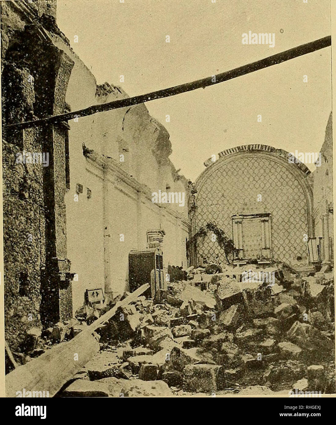 Boletin Fotografia Numero 1 Iglesia Parroquial Ue Saltillo Lafragua Y Colegio De Ninas Fachada De La Iglesia Al W Torre Caida Al Nw Portico Del Atrio Caido Al W Fotografia Numero 2 Interior